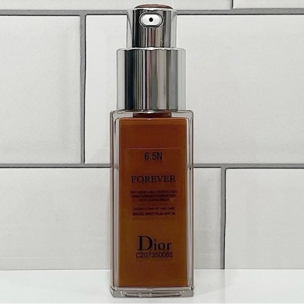 Dior 6.5N Neutral Dark (065) Forever Foundation .67oz